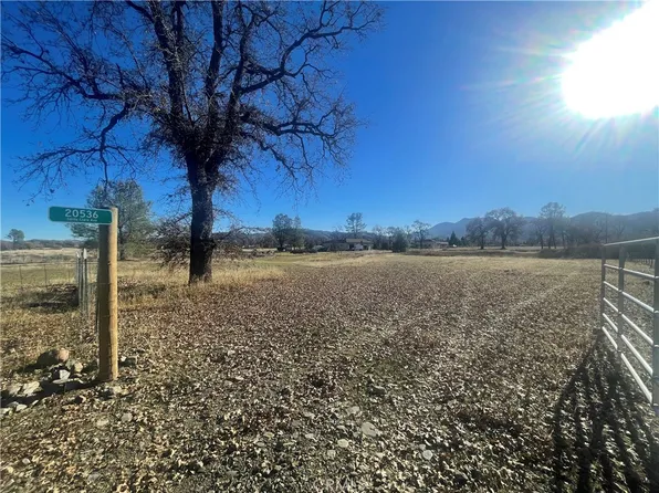 20536 Santa Clara Ave, Middletown, CA 95461