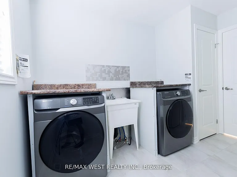 3602 Carolina Ct — Photo 14