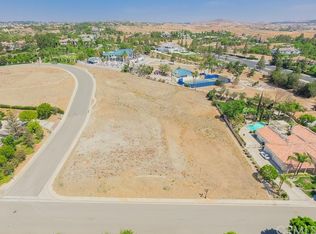 6910 Royal Hunt Ridge Dr, Riverside, CA 92506