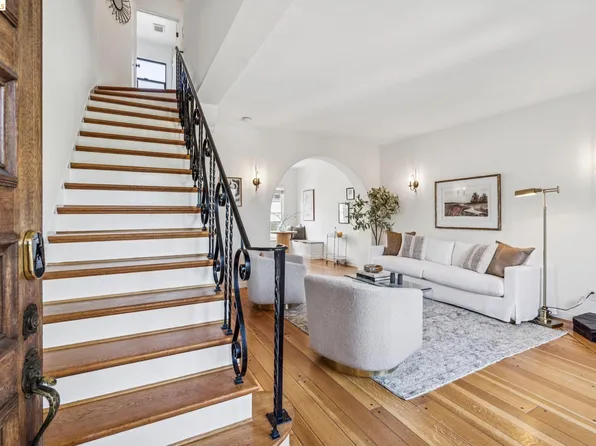 47 Excelsior Ct #43, Oakland, CA 94610