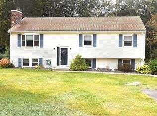 45 Cudworth Rd, Webster, MA 01570