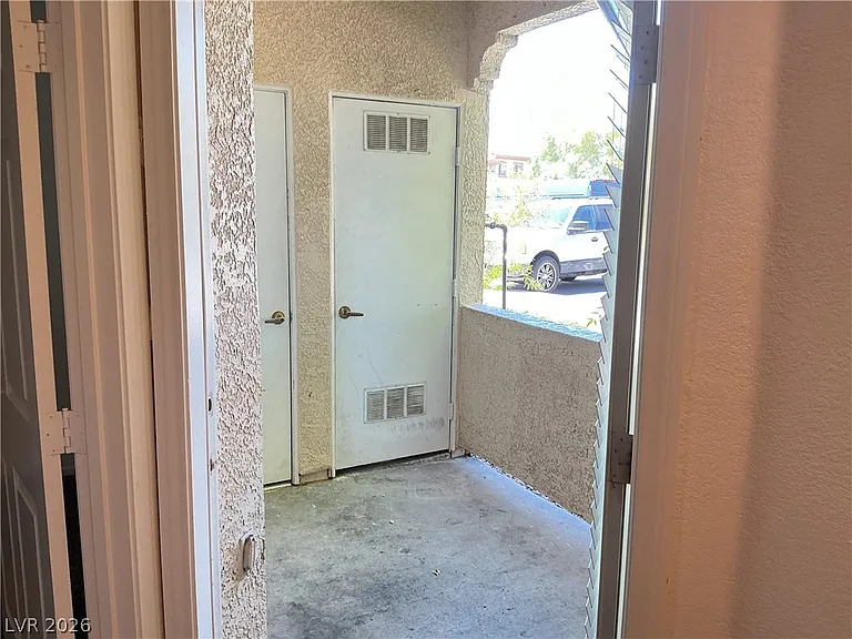 3400 Cabana Dr #1097 — Photo 16