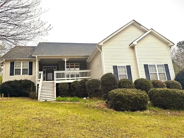 220 Daniel Springs Ct, Villa Rica, GA 30180