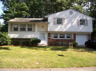 1026 Merrymount Ave N, Turnersville, NJ 08012