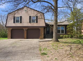 10509 Larkhall Ct, Louisville, KY 40223