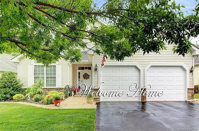 1st image of 82 Enclave Blvd