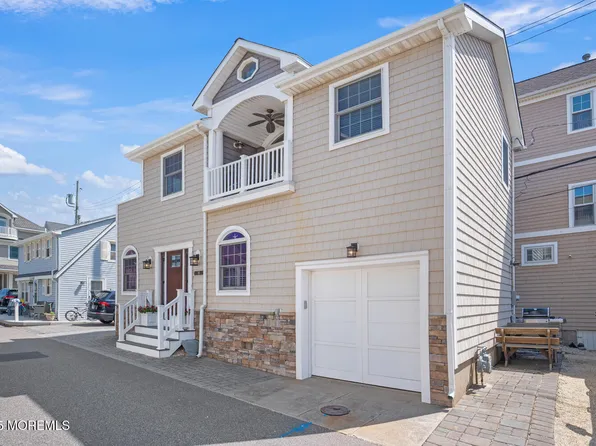 55 Barnegat Way, Lavallette, NJ 08735