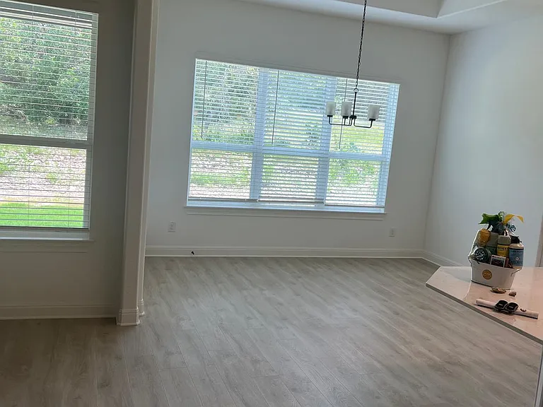 2137 Holister Ct — Photo 3