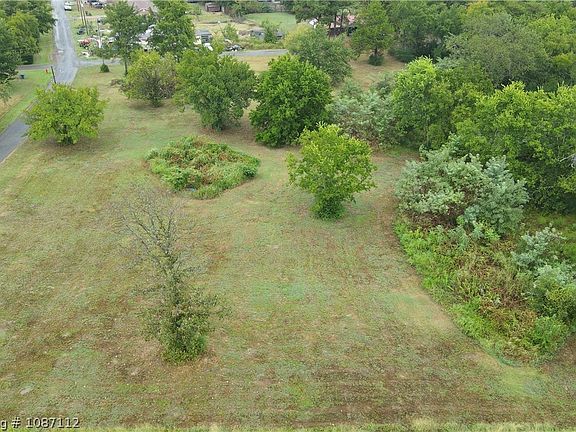 2nd image of Choctaw Ave