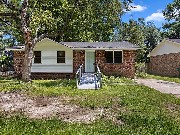 2nd image of 227 Tupperway Dr