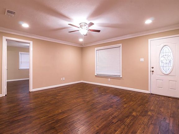 5th image of 14718 Honey Ln