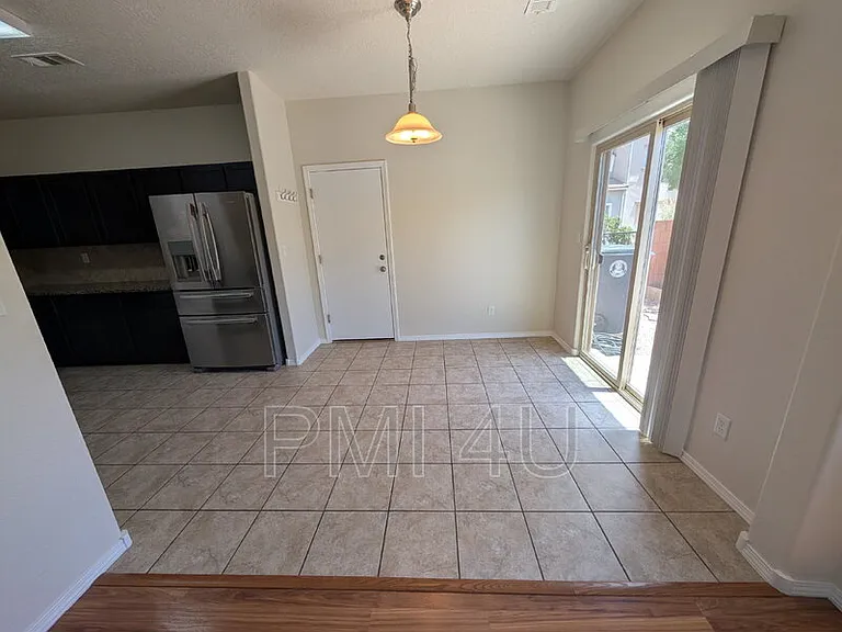 10835 Crissy Field Way NE — Photo 8