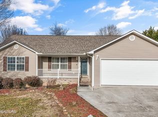 913 Corntassel Rd, Vonore, TN 37885