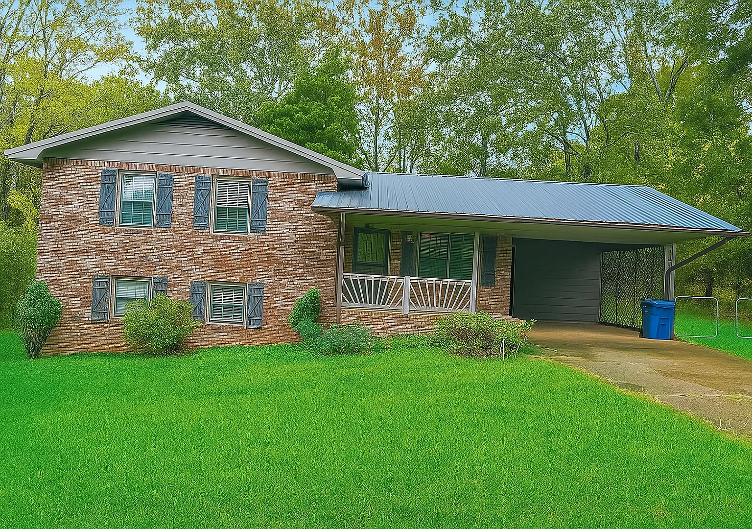 $900 off first months rent! — Photo 1