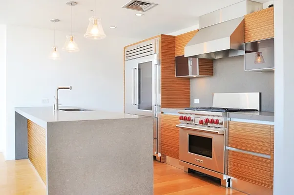 Sold by MNS | media 22