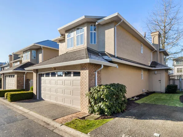 6211 Boundary Dr W #13, Surrey, BC V3X 3G7