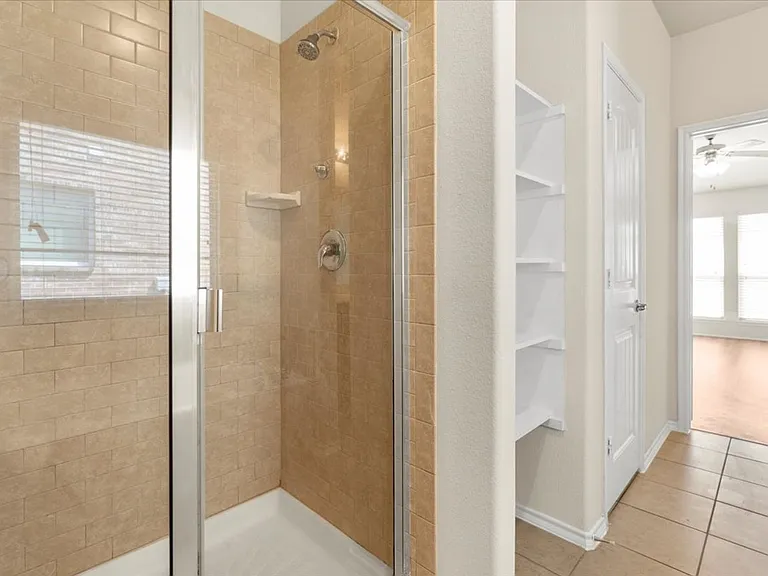 1729 Park Trails Blvd — Photo 17