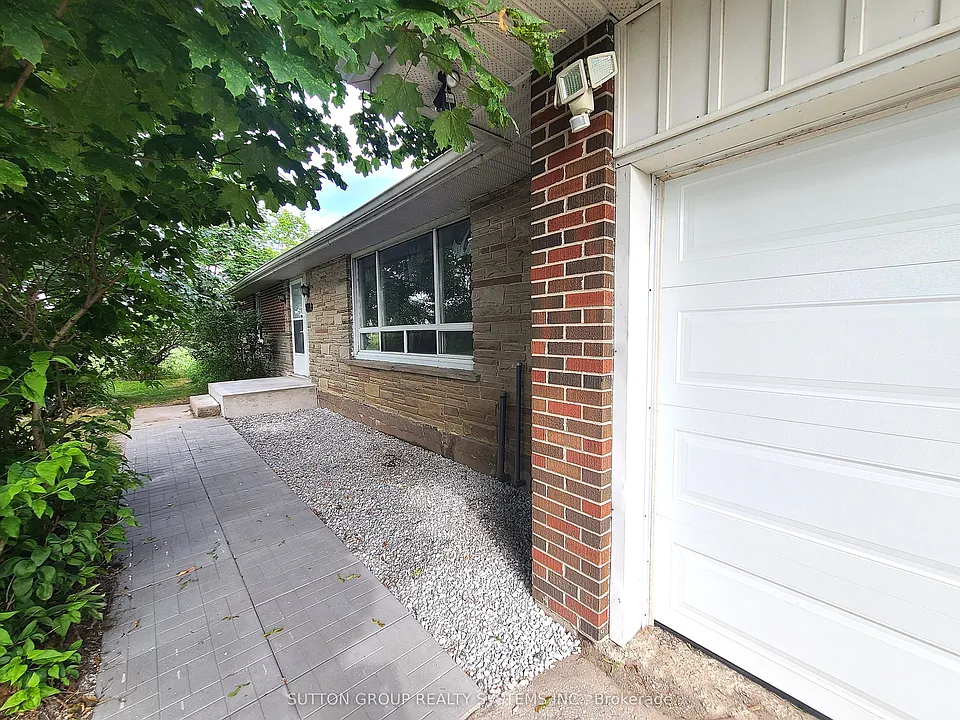 998 King Rd