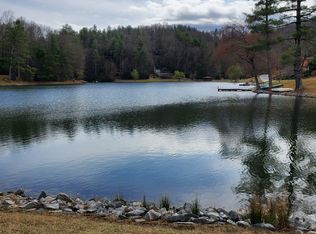 1313 Willow Park Ln #1313, Hendersonville, NC 28739