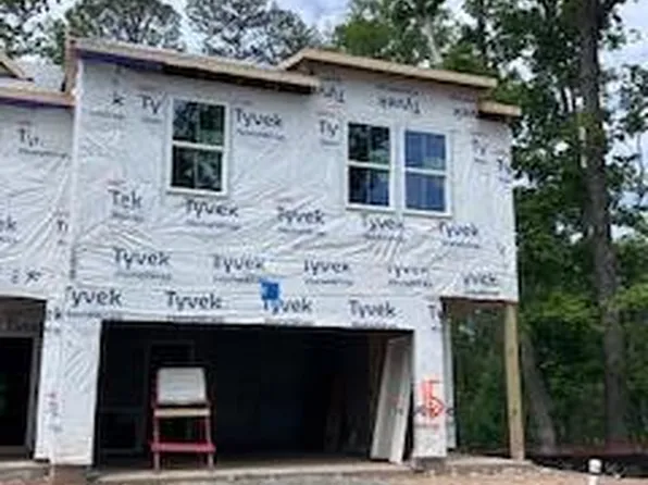 6960 Doddridge Ln #15, Cary, NC 27519