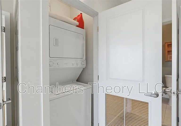 1800 Wilson Blvd #314 — Photo 19