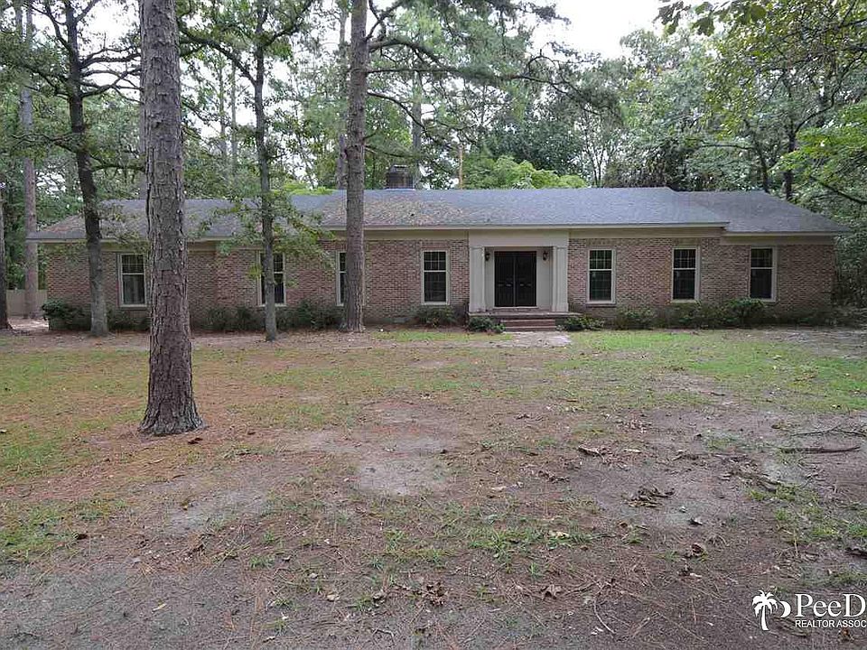 1st image of 439 Oakdale Dr