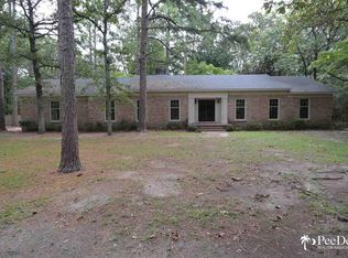 439 Oakdale Dr, Hartsville, SC 29550