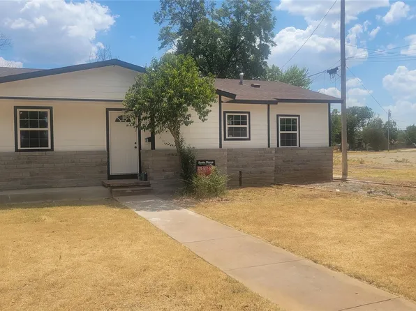 1314 Avenue G, Brownwood, TX 76801