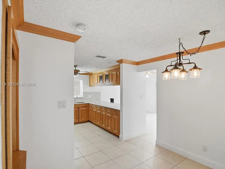 9349 NW 47th St — Photo 14
