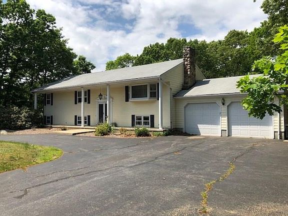 3rd image of 6 Rollingwood Dr