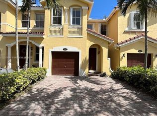 14905 SW 8th Ter #14906, Miami, FL 33194