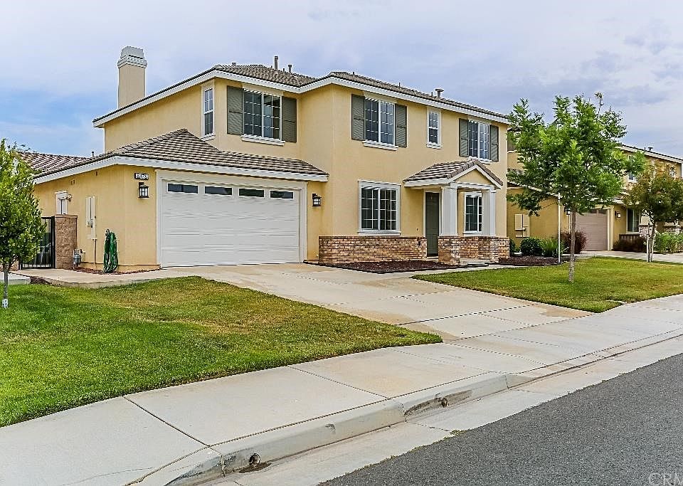 1st image of 8378 Fall Creek Dr
