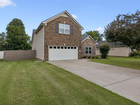 4524 Carly Ct, Murfreesboro, TN 37128