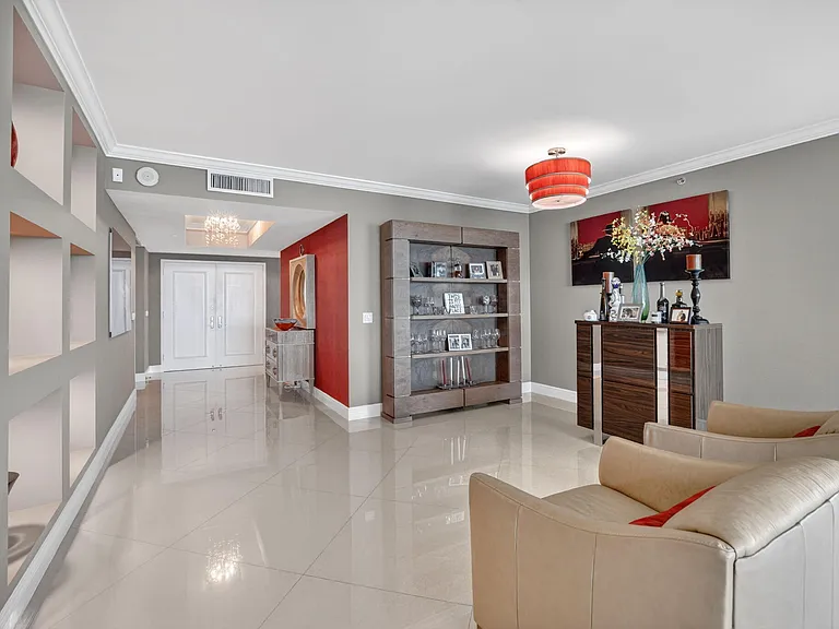 101 S Fort Lauderdale Beach Blvd #905 — Photo 27