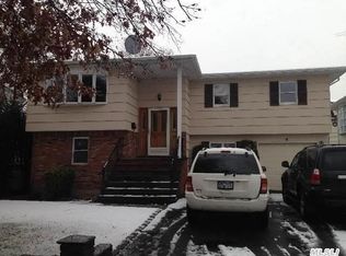 4 Alliance St, Valley Stream, NY 11580