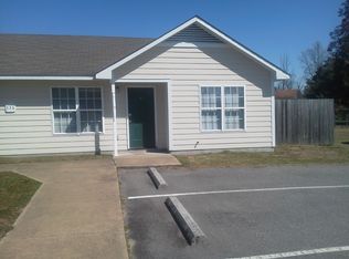532 Northumberland Ct APT B, Fayetteville, NC 28314