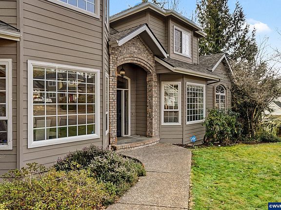 3rd image of 2991 NW Cassia Pl