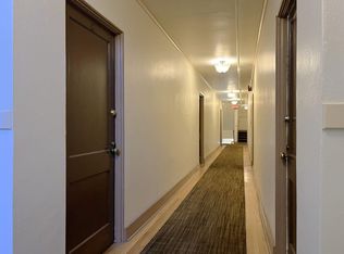 2355 NW Johnson St #204, Portland, OR 97210