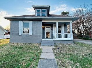 953 S 7th St, Mayfield, KY 42066