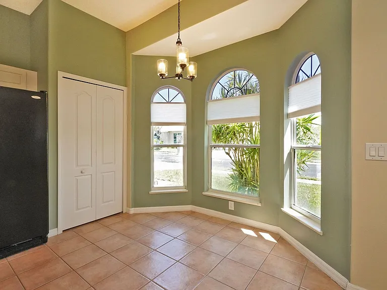 200 Ocean Ridge Dr — Photo 7