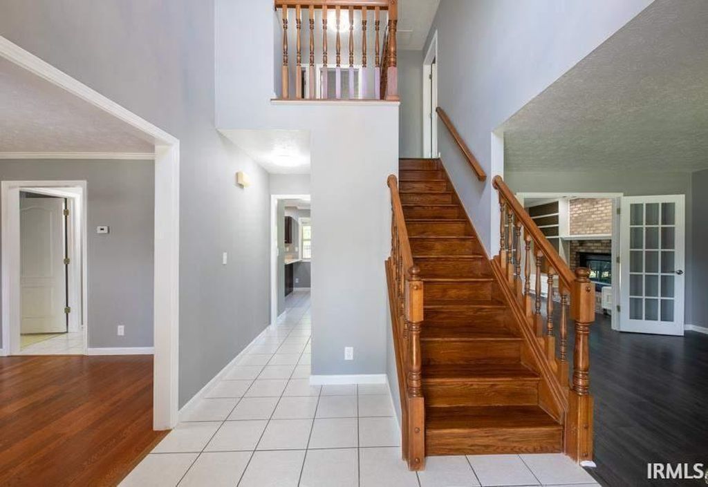 Apartment in West Lafayette - View 4