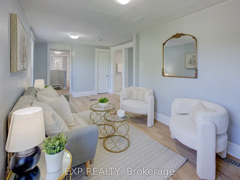 63 Brook St #UPPER — Photo 14