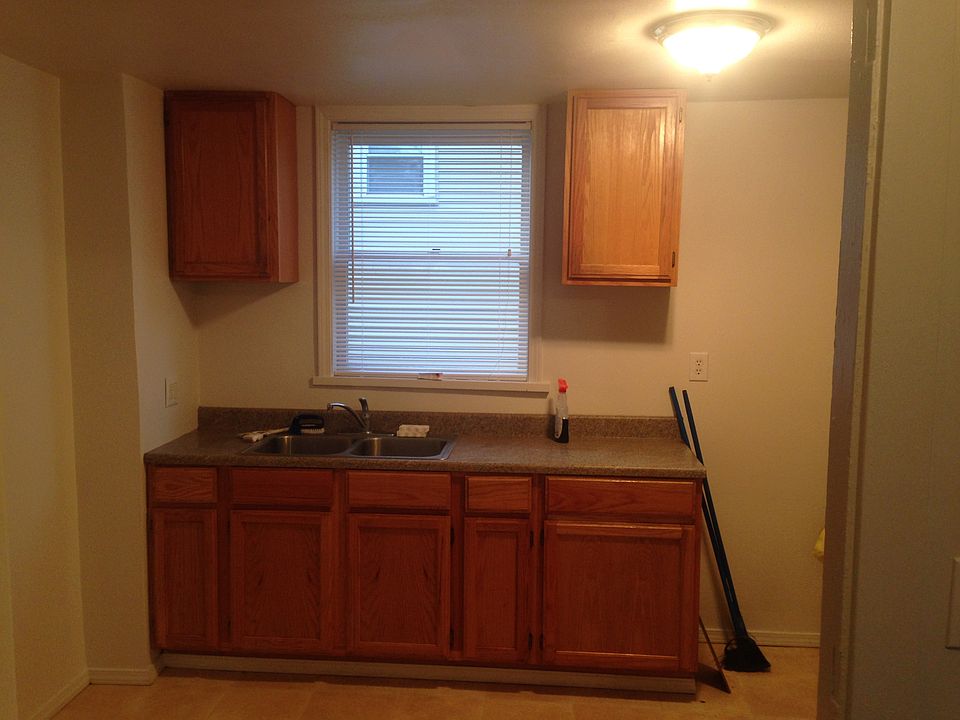 1st image of 114 Plum St