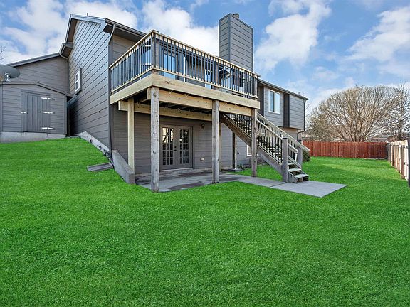 4th image of 3327 N Lake Ridge Ct