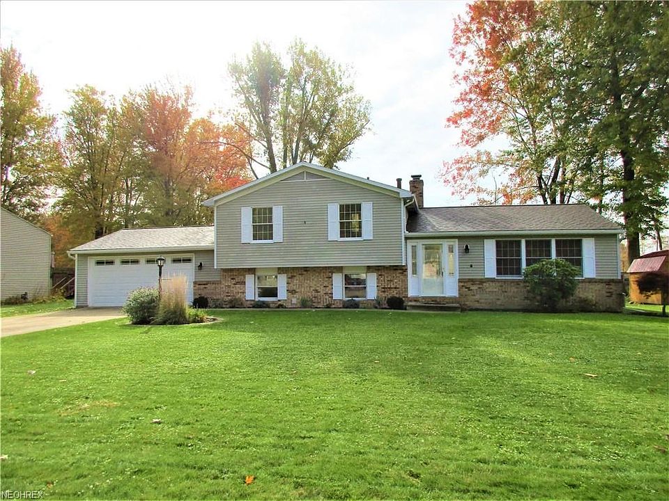 1st image of 3051 Malibu Dr