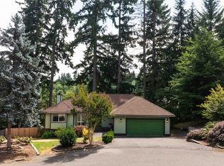 2051 NE Marina Vista Ct, Poulsbo, WA 98370