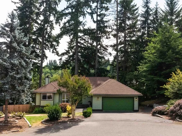 2051 NE Marina Vista Court, Poulsbo, WA 98370