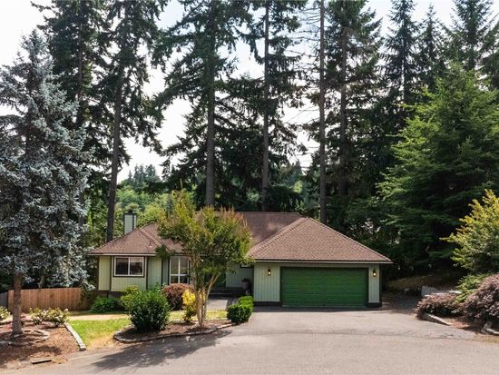 2051 NE Marina Vista Court, Poulsbo, WA 98370