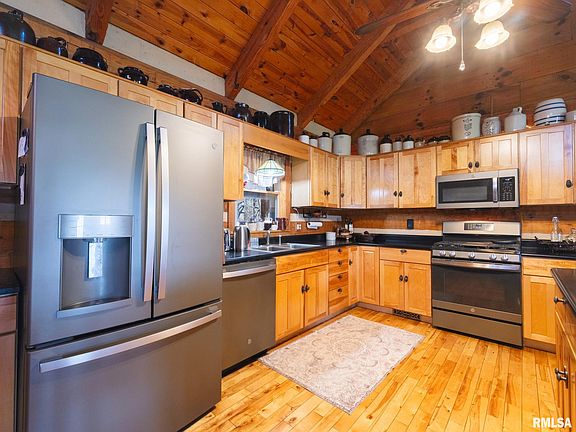5th image of 28829 N Bitner Rd