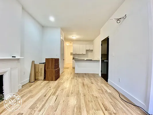 Rented by MySpaceNYC | media 1